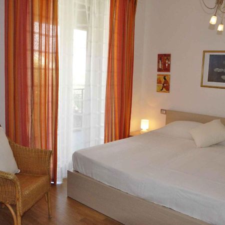 Apartments In Lazise - Gardasee 30250 Εξωτερικό φωτογραφία