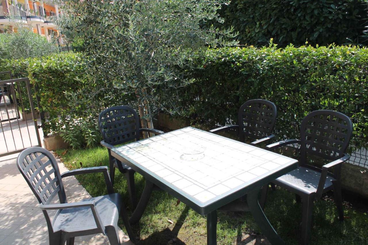Apartments In Lazise - Gardasee 30250 Εξωτερικό φωτογραφία